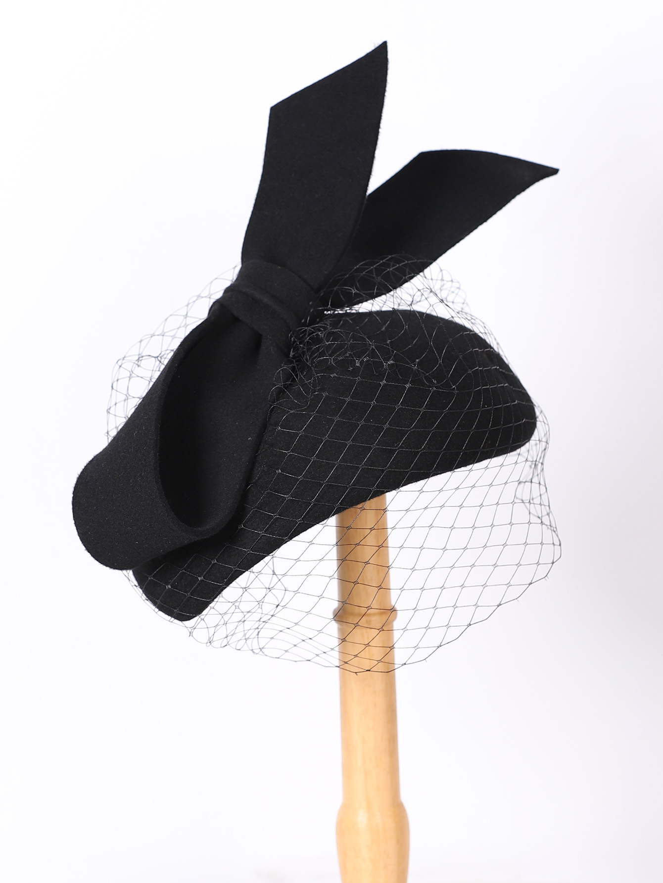 French White Beret Fascinator  - Beret French Wool のレビューと価格